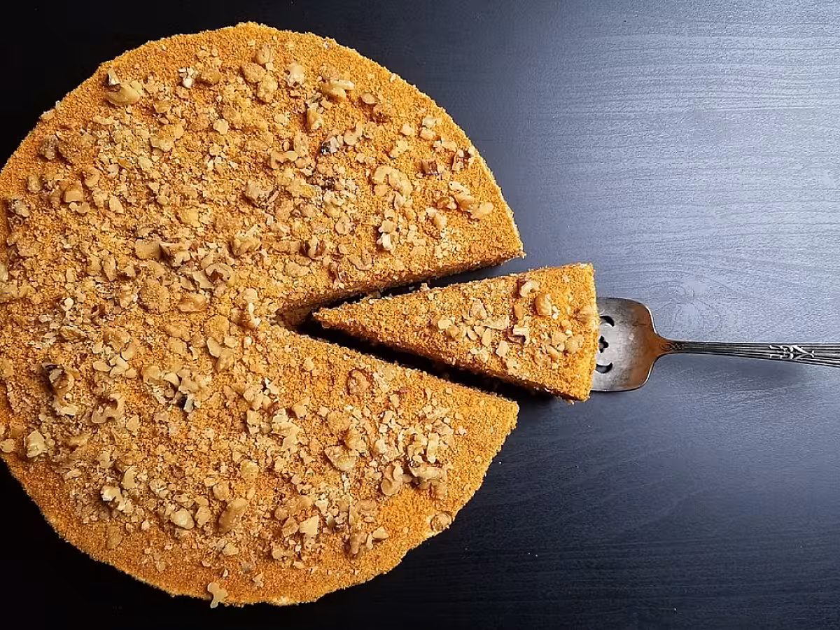 Какой рецепт «Медовика» классический?