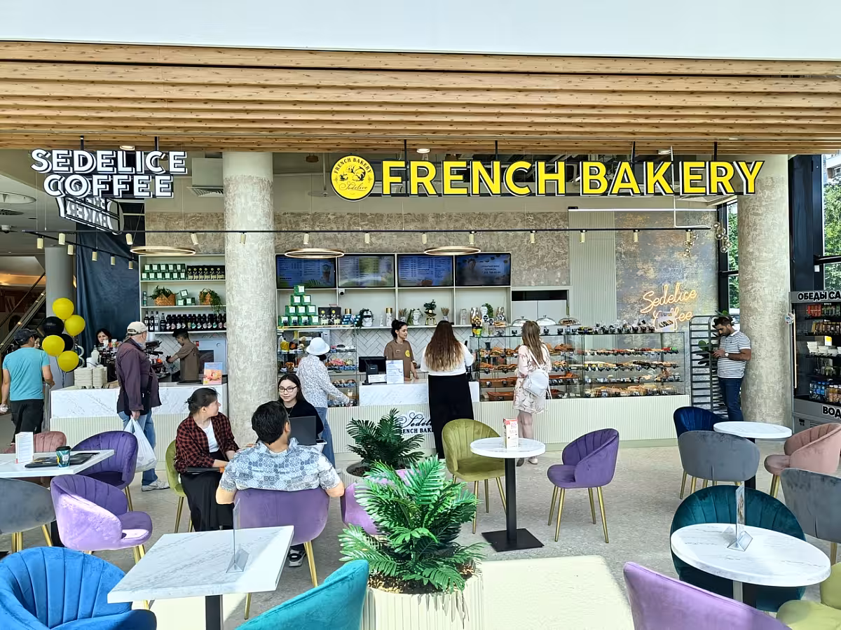 Расширяемся со скоростью света: второе открытие за неделю! 🚀